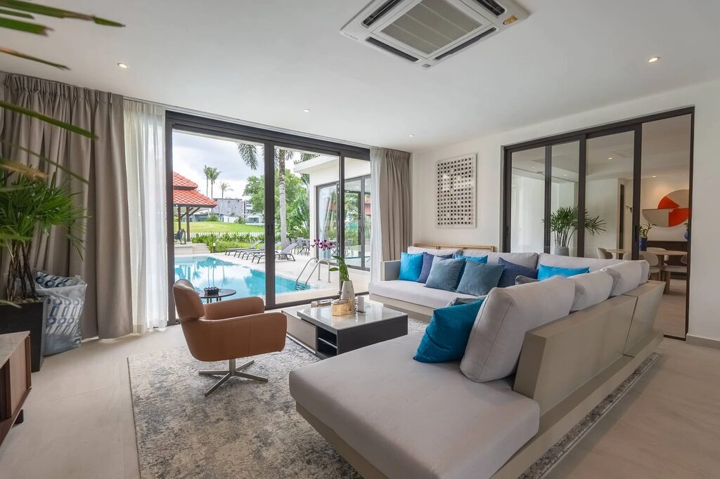 Laguna Homes 57/19, 14