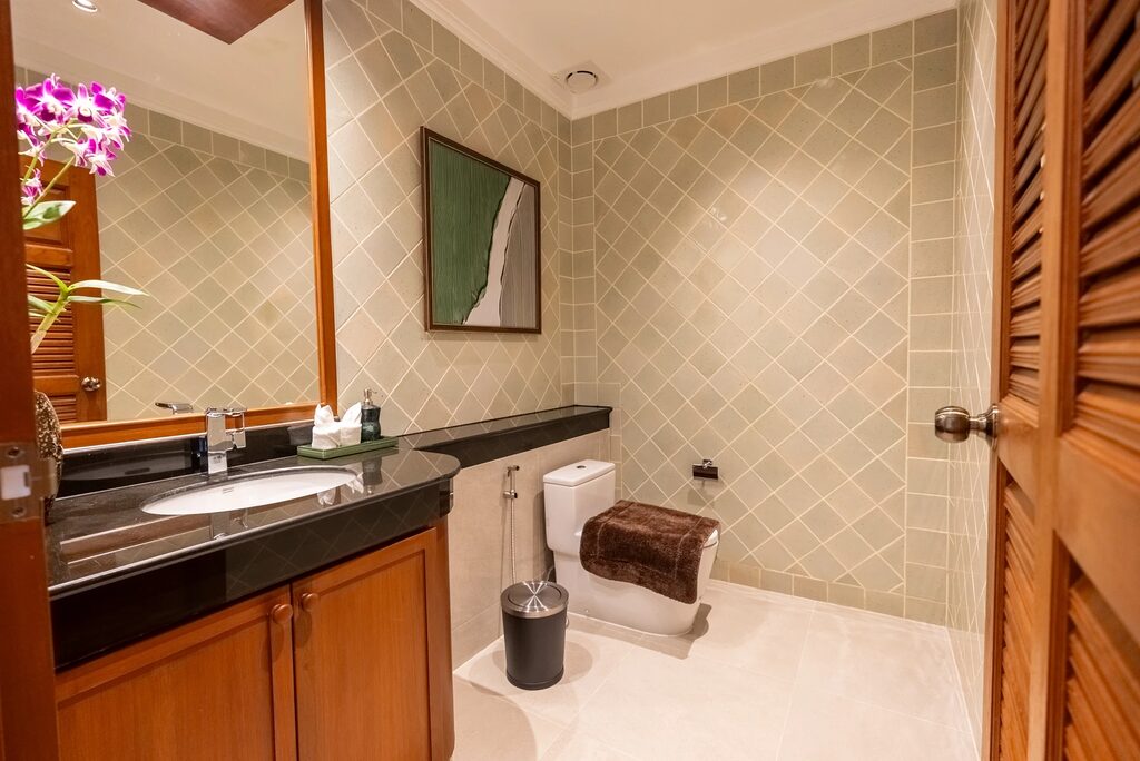 Lakewood Villa 10, 6