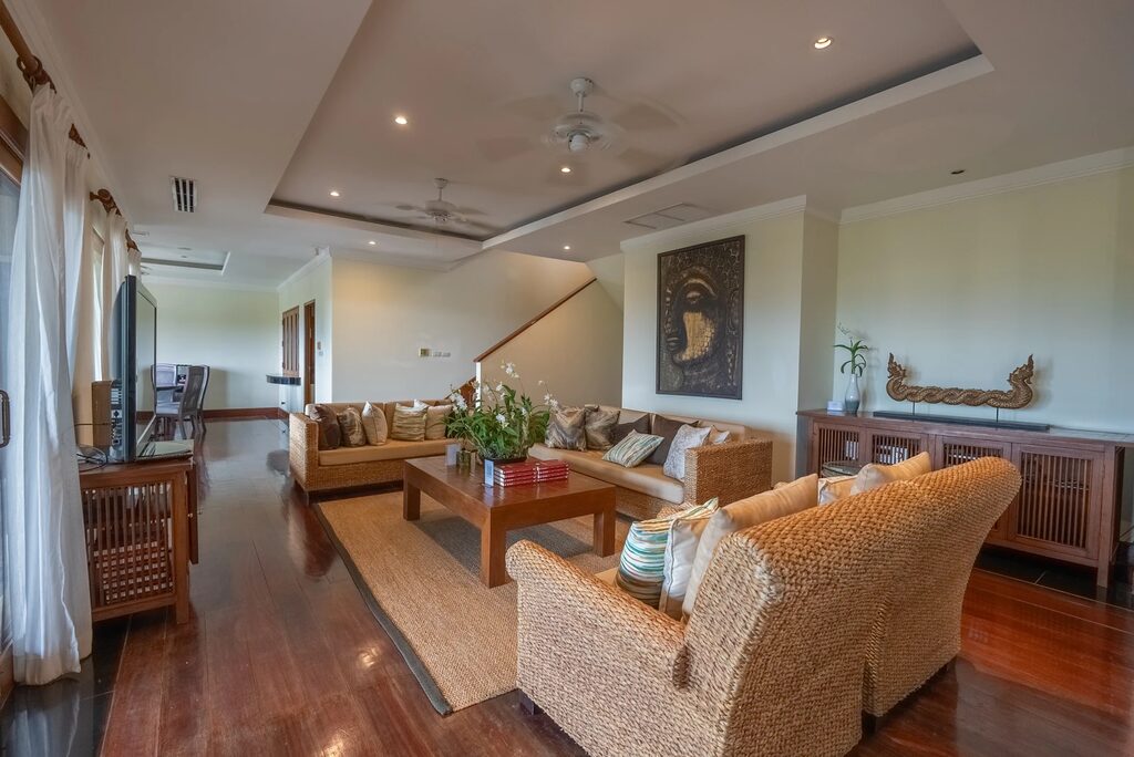 Lakewood Villa 5, 5